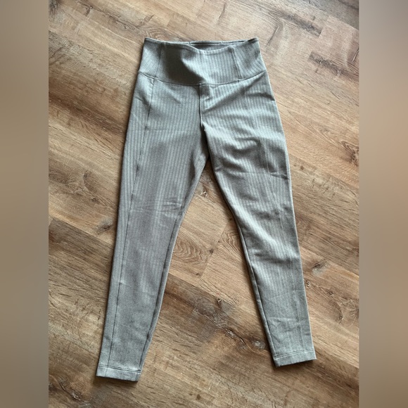 Athleta Athletic Leggings - Picture 3 of 16